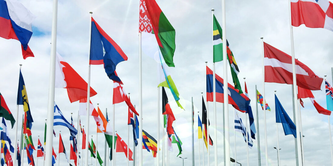 International and Interdisciplinary Perspectives on Global Citizenship in Times of Change and Crisis